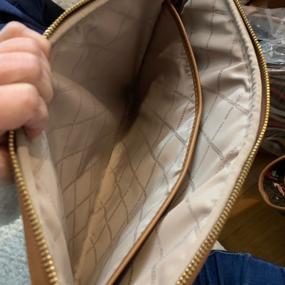 Michael Kors Jet Set Case - Picture 2 of 2